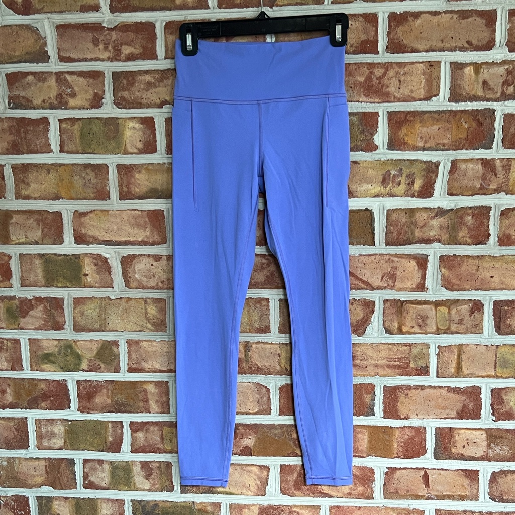 Athleta Women's Leggings In Purple With Pockets. Medium